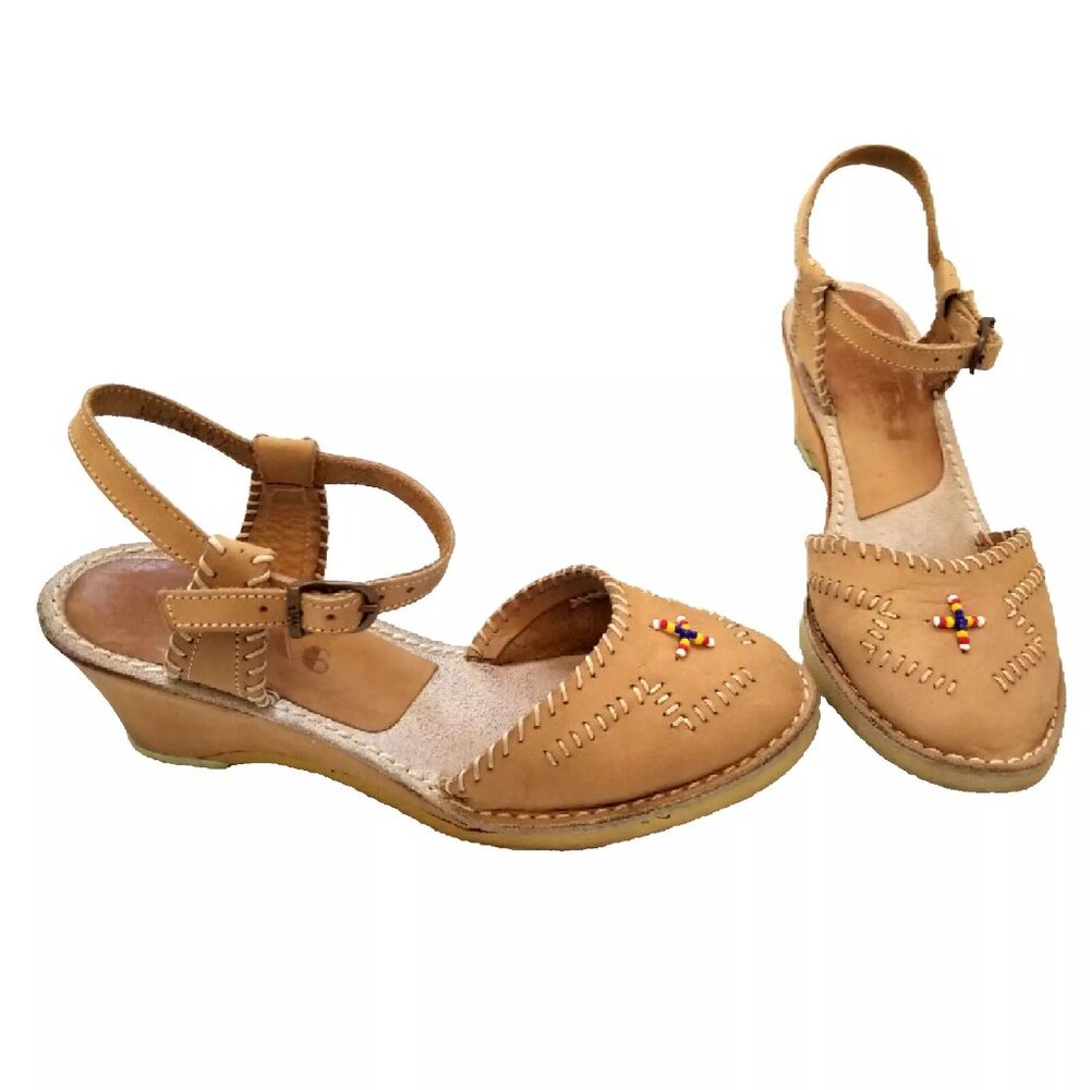 Vintage 70s 80s Womens 6.5 Nine 9 West Native American Inspired Leather Wedge